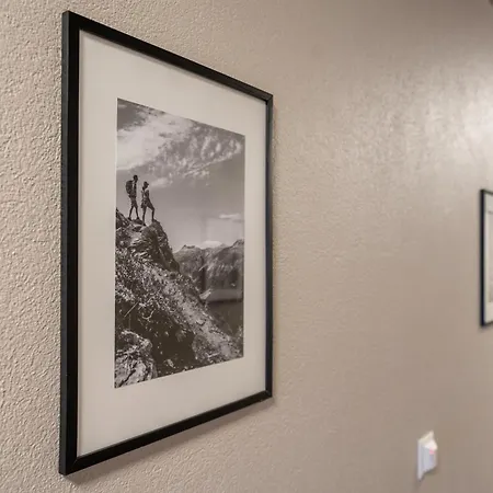 54 Готель Давос